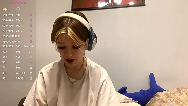 LorRebak online show from 10-21-25, 10:58