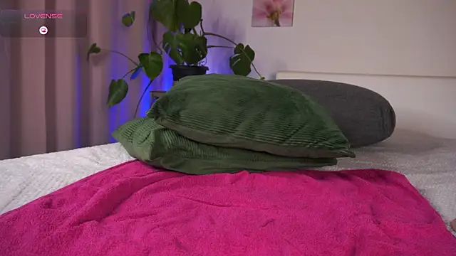 VanessaVoxx online show from 02-05-26, 09:21