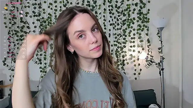 sweet and flirt online show from 10-31-25, 07:16