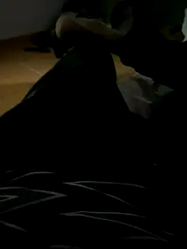 Snapshot of Gomes177 chatting on 10-12-25, 04:19 Gomes177 online show from 10-12-25, 04:19