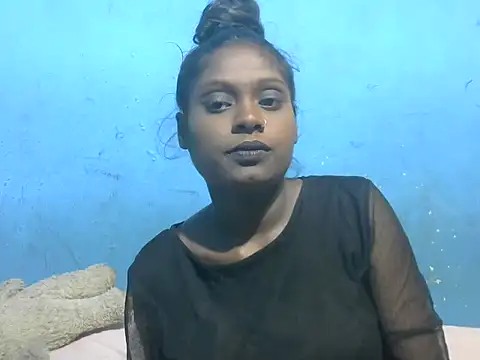 Indiansmiley01 online show from 01-10-26, 04:46