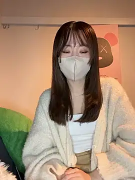 yura ra ra online show from 10-19-25, 07:55