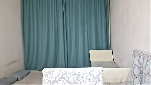 Lyndasilk online show from 05-10-26, 03:14