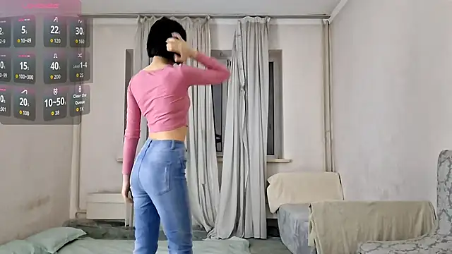 Lyndasilk online show from 02-05-26, 03:30