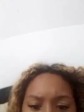 Snapshot of Camilanifeta chatting on 01-05-26, 06:55 Camilanifeta online show from 01-05-26, 06:55