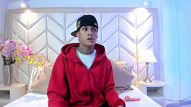 GaelCarter online show from 11-14-25, 04:27