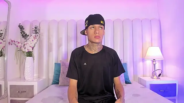 GaelCarter online show from 11-30-25, 05:30