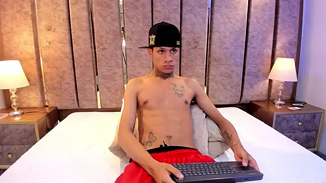 GaelCarter online show from 11-07-25, 04:28