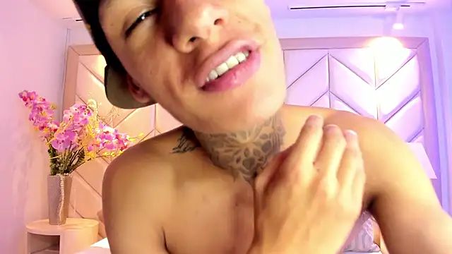 GaelCarter online show from 11-11-25, 04:07