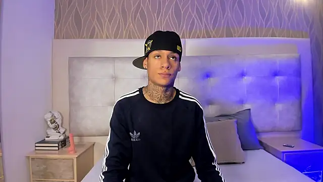 GaelCarter online show from 01-13-26, 03:32