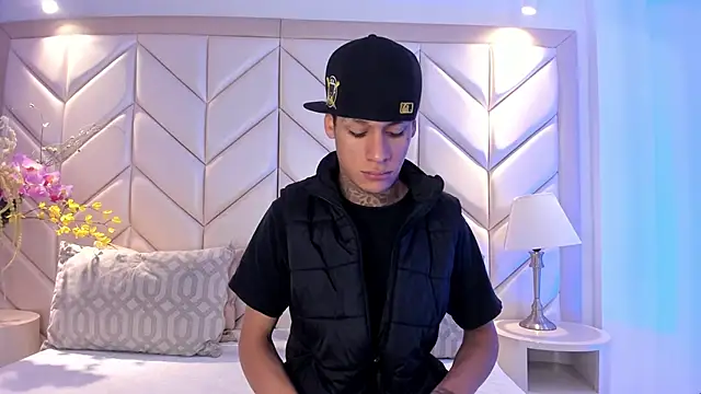 GaelCarter online show from 11-15-25, 04:05