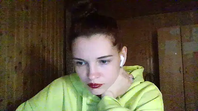 Snapshot of AmeliieLaFleur chatting on 05-08-26, 08:01 AmeliieLaFleur online show from 05-08-26, 08:01