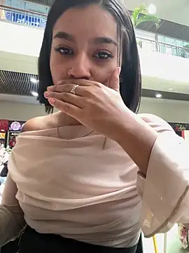 AlyssaRay online show from 02-12-26, 06:18