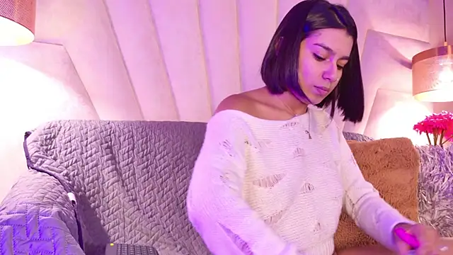 Snapshot of AlyssaRay chatting on 12-15-25, 07:31 AlyssaRay online show from 12-15-25, 07:31