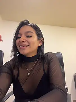 Snapshot of AlyssaRay chatting on 04-27-26, 05:11 AlyssaRay online show from 04-27-26, 05:11