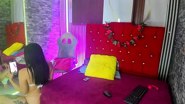 marilyncandy303av online show from 02-20-26, 09:06