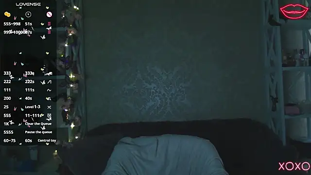 kiksee  online show from 02-26-26, 05:51