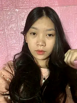 linh-lan1 online show from 10-14-25, 10:38