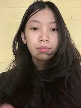 linh-lan1 online show from 10-22-25, 05:01