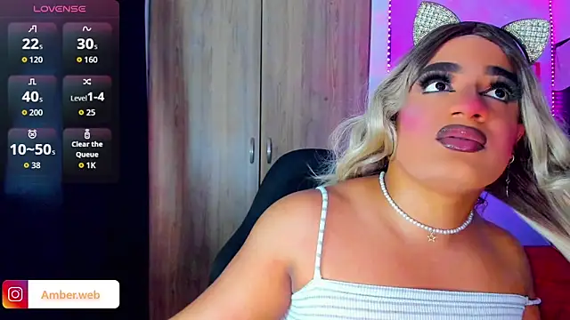 Snapshot of Sofiabigcock22 chatting on 03-03-26, 06:15 Sofiabigcock22 online show from 03-03-26, 06:15