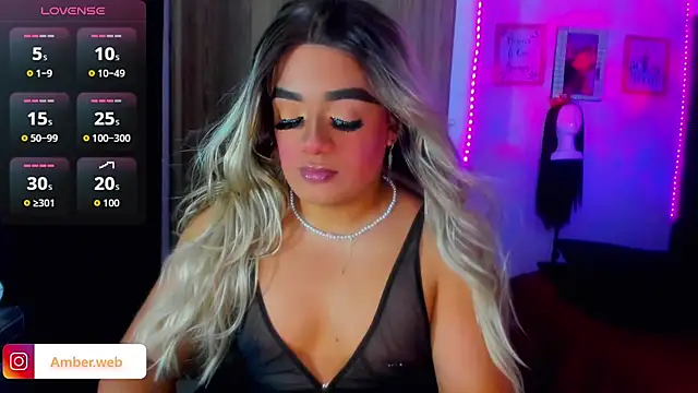 Snapshot of Sofiabigcock22 chatting on 02-26-26, 12:32 Sofiabigcock22 online show from 02-26-26, 12:32