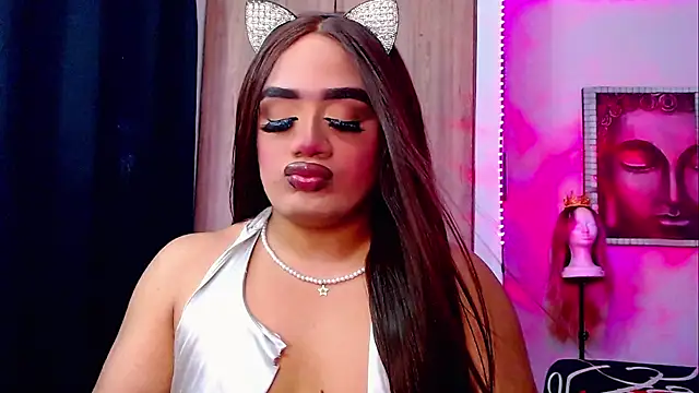 Snapshot of Sofiabigcock22 chatting on 02-10-26, 05:45 Sofiabigcock22 online show from 02-10-26, 05:45