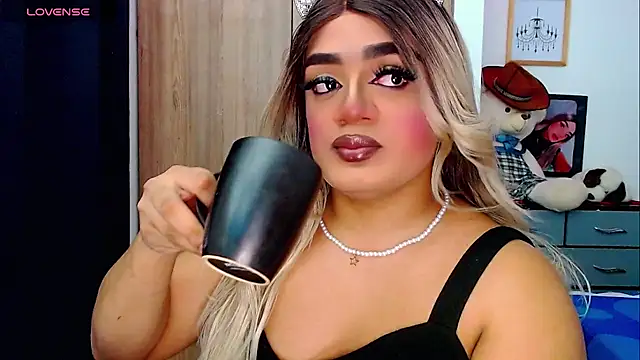 Snapshot of Sofiabigcock22 chatting on 01-16-26, 11:14 Sofiabigcock22 online show from 01-16-26, 11:14