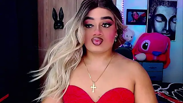 Snapshot of Sofiabigcock22 chatting on 10-31-25, 11:18 Sofiabigcock22 online show from 10-31-25, 11:18