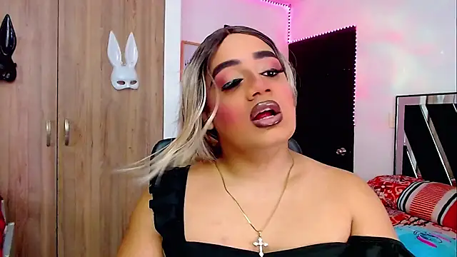 Snapshot of Sofiabigcock22 chatting on 12-02-25, 01:57 Sofiabigcock22 online show from 12-02-25, 01:57