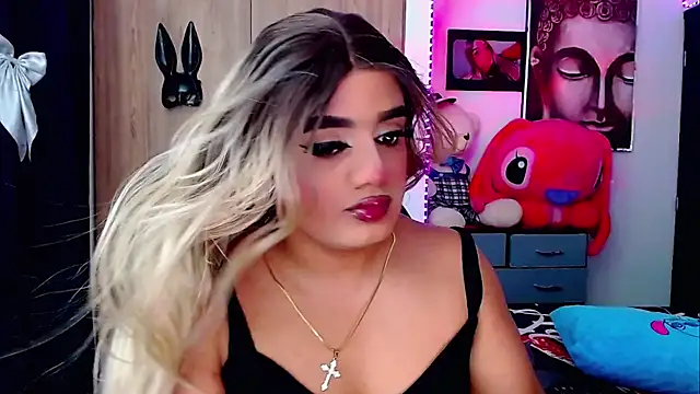 Snapshot of Sofiabigcock22 chatting on 10-30-25, 11:41 Sofiabigcock22 online show from 10-30-25, 11:41