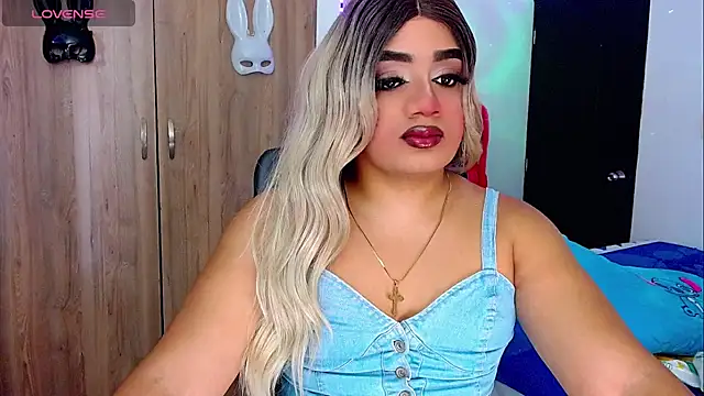 Snapshot of Sofiabigcock22 chatting on 10-26-25, 12:16 Sofiabigcock22 online show from 10-26-25, 12:16