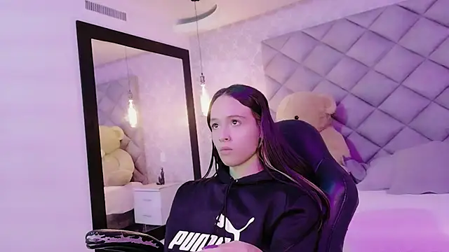 CARO ADAMS1 online show from 11-27-25, 11:54