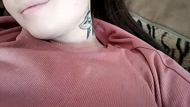 FrostNymph online show from 10-18-25, 07:43