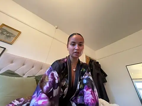 sexygoddessjessy online show from 11-13-25, 04:11