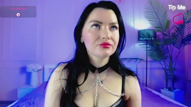 EvaBilss online show from 04-21-26, 06:53