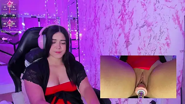 Snapshot of EvaBloom__ chatting on 02-20-26, 10:12 EvaBloom online show from 02-20-26, 10:12