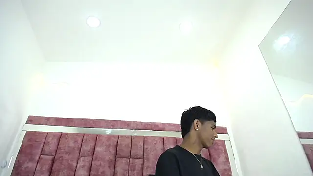 Mick storm online show from 04-06-26, 06:53