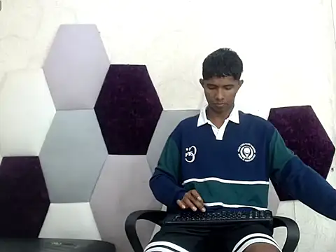 Mick storm online show from 02-05-26, 06:59