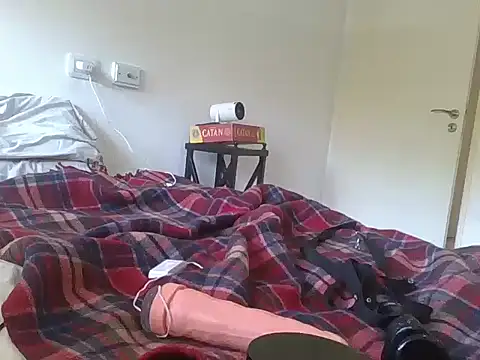 Tinynkinky online show from 03-12-26, 05:39