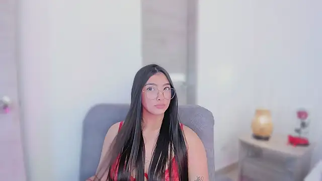 MirandaJohnson  online show from 10-20-25, 12:17