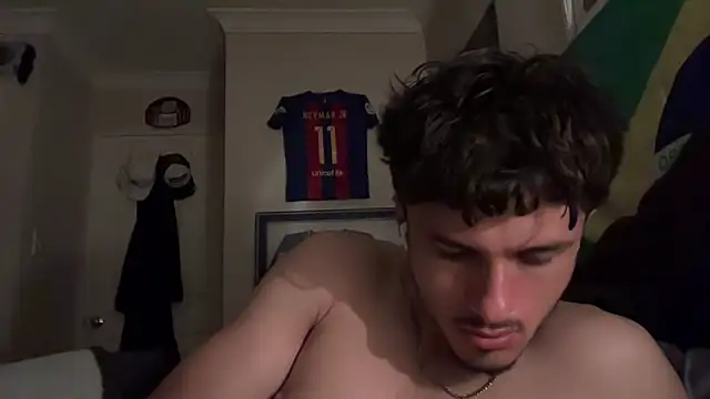 Snapshot of lolgotemhalol chatting on 10-16-25, 03:42 lolgotemhalol online show from 10-16-25, 03:42