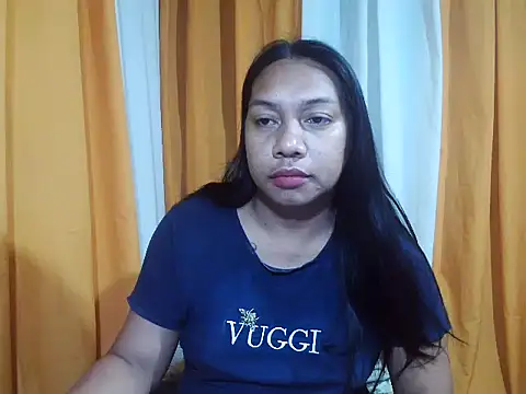 Snapshot of ellah_morenax chatting on 06-13-26, 06:33 ellah morenax online show from 06-13-26, 06:33