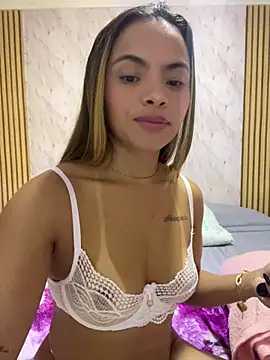 safadinhaquenteW online show from 05-07-26, 01:14