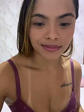 safadinhaquenteW online show from 05-21-26, 03:31