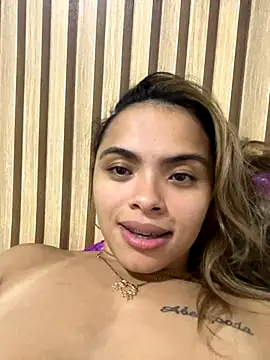 safadinhaquenteW online show from 11-18-25, 04:16