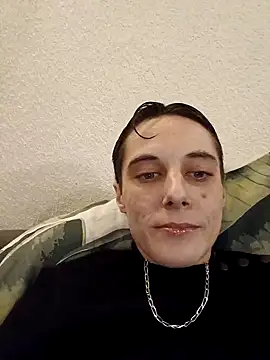 Snapshot of fresh-laD chatting on 01-08-26, 05:19 fresh-laD online show from 01-08-26, 05:19