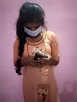 Snapshot of Hina_School chatting on 10-30-25, 02:54 Hina School online show from 10-30-25, 02:54