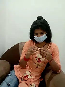 Snapshot of Hina_School chatting on 10-13-25, 04:41 Hina School online show from 10-13-25, 04:41