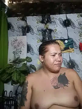 trishacummerts online show from 06-11-26, 02:53