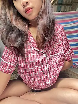 namicute online show from 04-05-26, 07:48